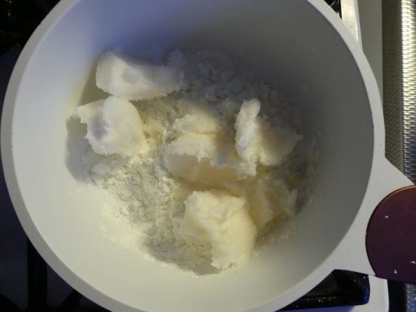 Deodorant van kokosolie, baking soda en lavendel